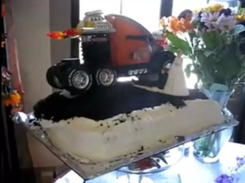 Car-Themed Wedding Cake Makes Eating It Difficult [VIDEO]