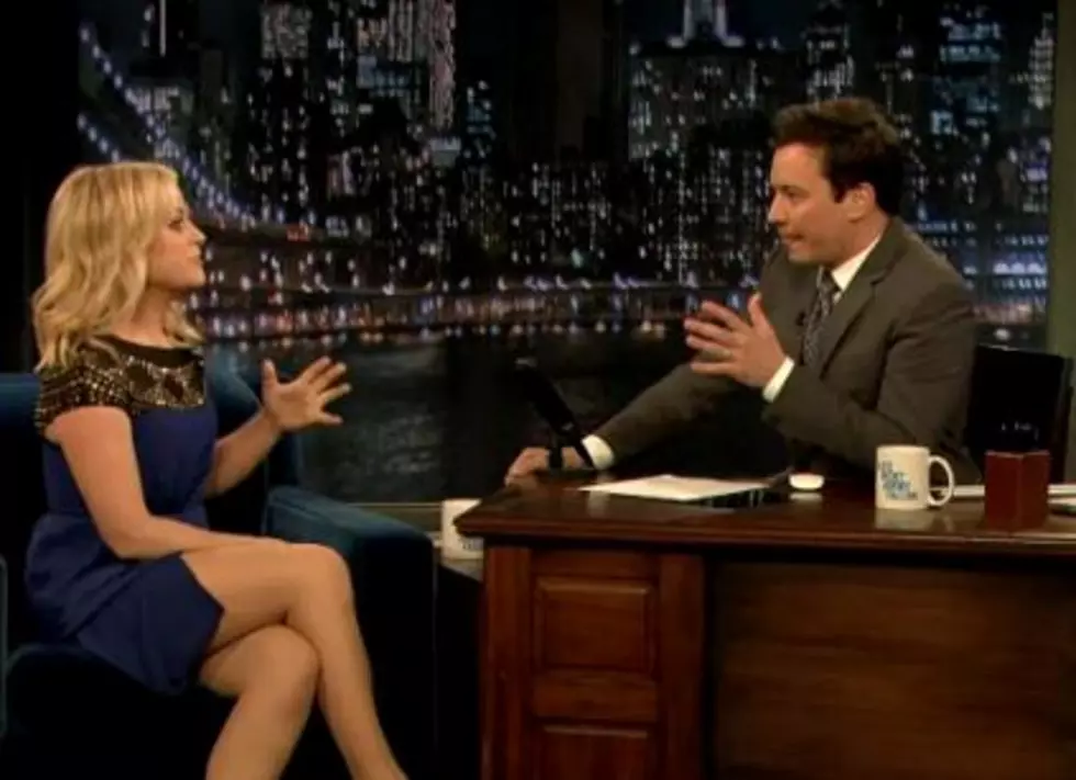 Jimmy Fallon and Amy Poehler Have a Celebrity Impression Face-Off