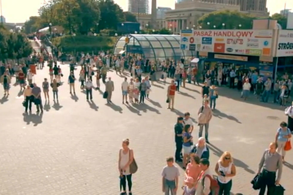 Watch an Entire Polish City Pause at the Same Time