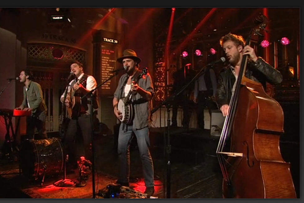 ‘SNL’ – Mumford and Sons Play New Single “I Will Wait”