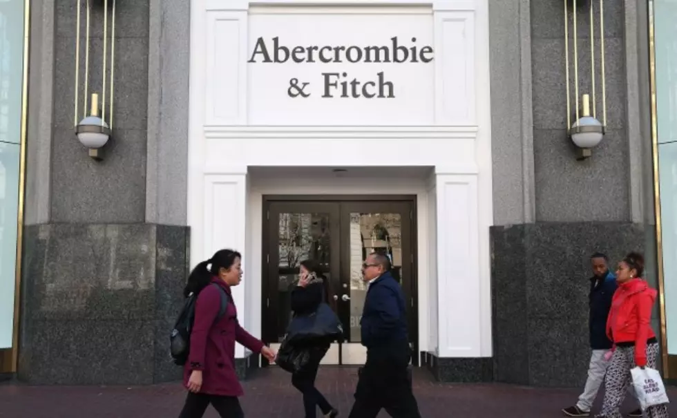 Abercrombie &#038; Fitch Doesn&#8217;t Want Larger Women Wearing Its Clothing