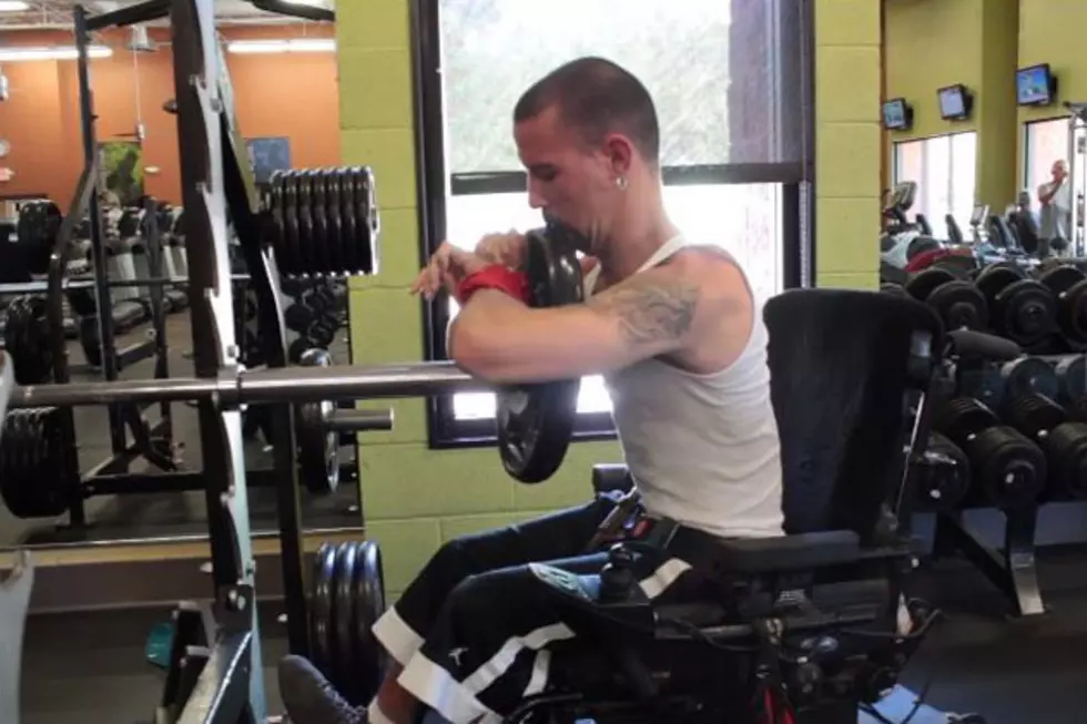 Inspiring Man With Cerebral Palsy Works Out Like a Champ