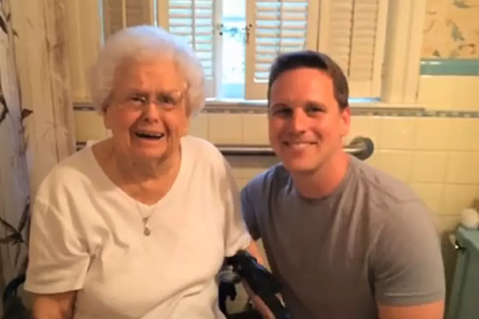 Doting Grandson Shaves Off Beard for Grandmother’s 100th Birthday