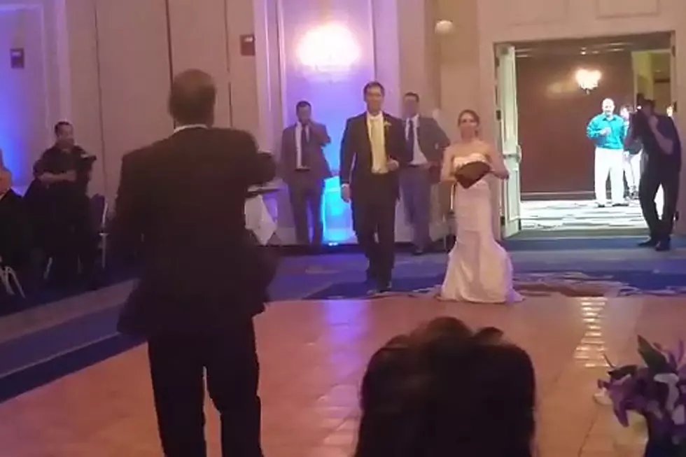 Father-Daughter Wedding Dance Turns Into Sweet Game of Catch