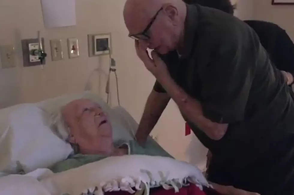 Man, 93, Sings to Dying Wife and We Dare You Not to Cry
