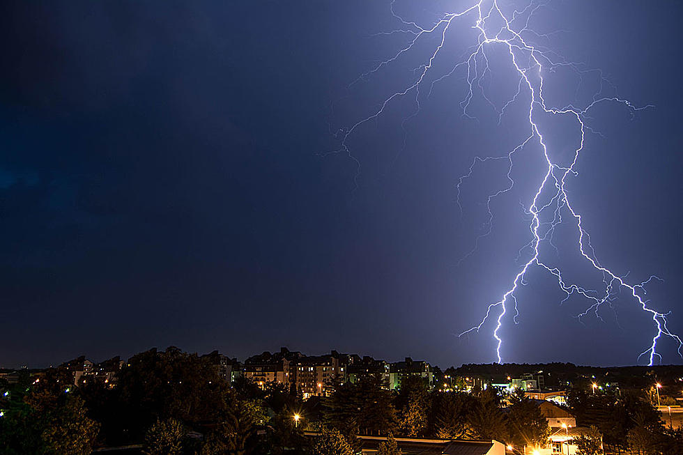 Fierce Lightning Strike Splits Pole Into a Million Pieces