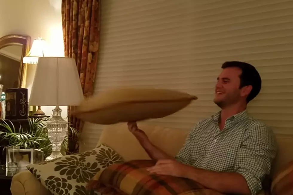 Watch an Expert Pillow Spinner, For Some Reason