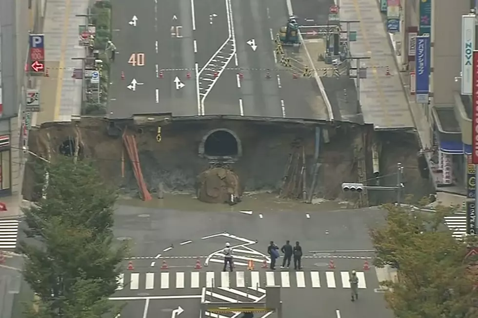 Enormous Sinkhole Makes Minced Meat of Japanese Street