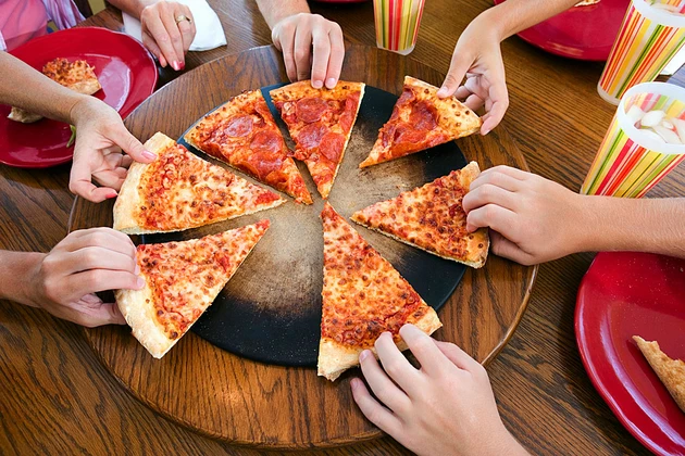 Shocking Survey Reveals America&#8217;s Favorite Pizza Is in a City That Will Baffle Your Taste Buds