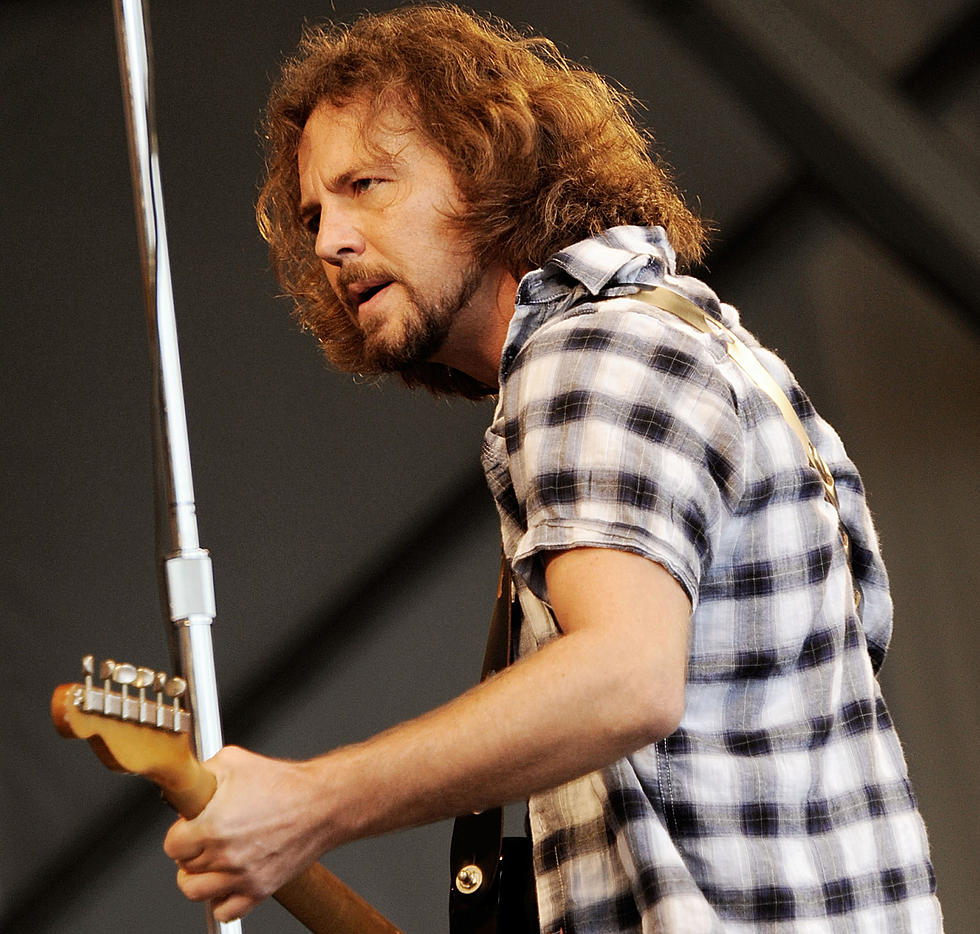 Pearl Jam To Reissue Vs. And Vitalogy