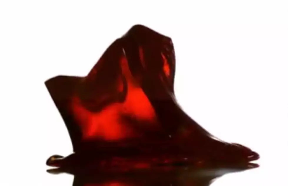 Jello Bouncing In Slow Motion [Video]