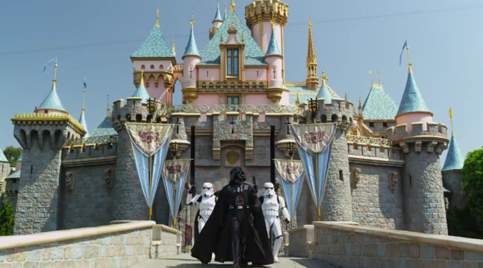 Darth Vader’s Day At Disneyland [Video]