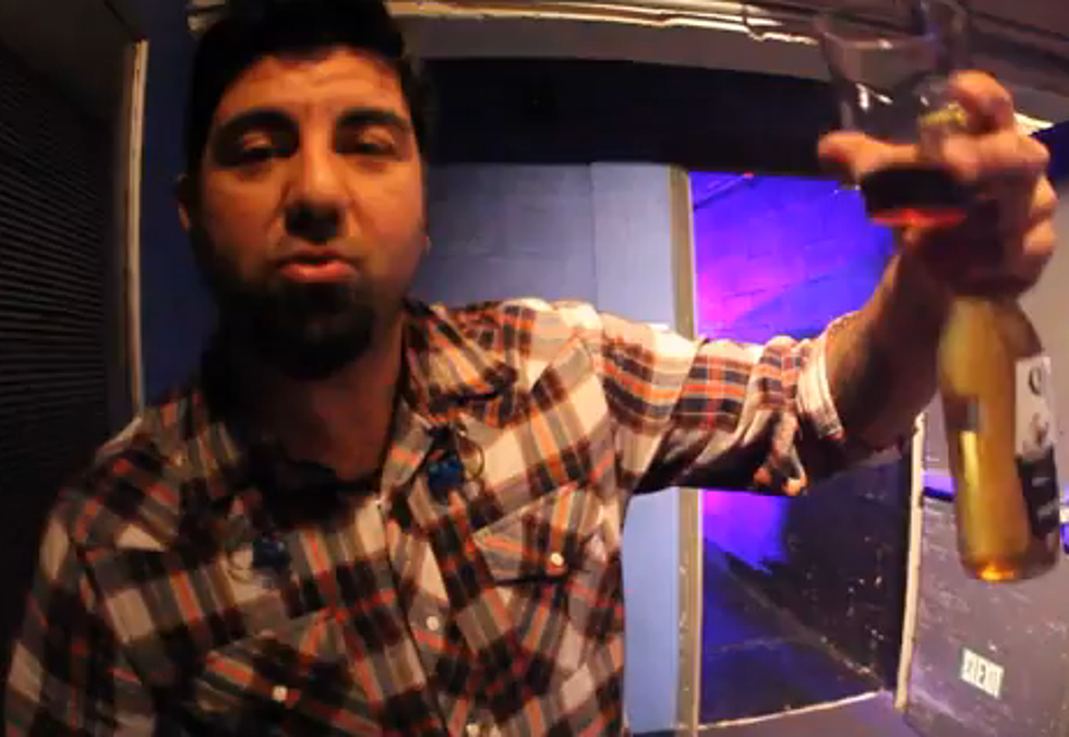 Deftones – Behind The Scenes And Live Footage From Their 2011 North American Tour [Video]