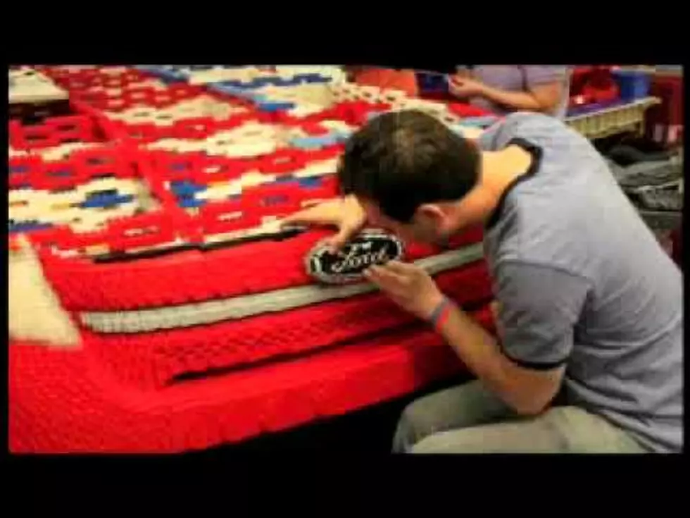 Ford Explorer Made Of Legos [Video]