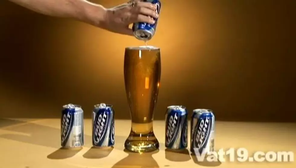 Giant Beer Glass Holds FIVE Beers [Video]