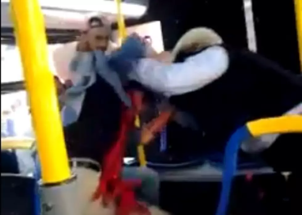 Baltimore Bus Driver Fights Female Student, Bus Wars Episode II – NSFW [Video]