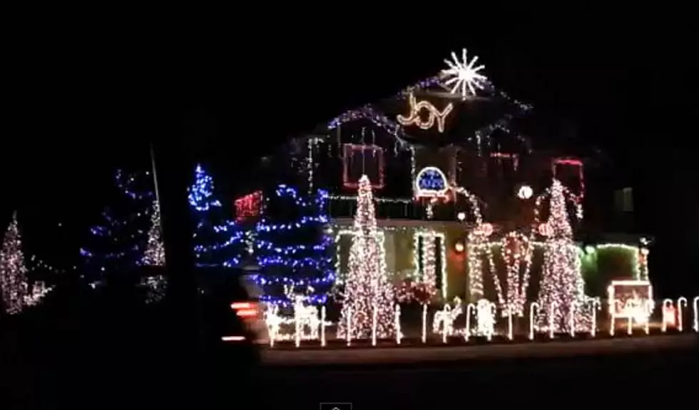 This House Has Dubstep Christmas Lights [Video]