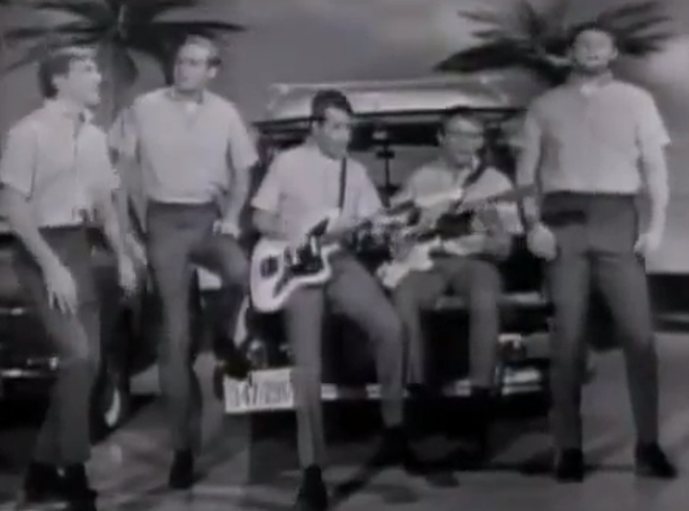 Hilarious Beach Boys Minus Autotune – Shred [Video]