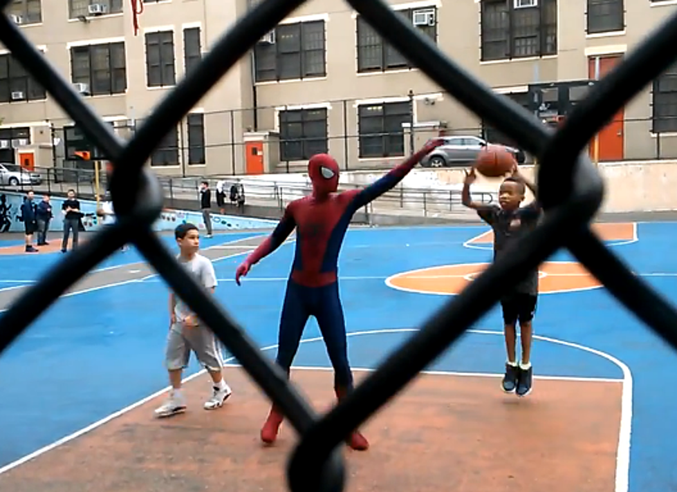 Andrew Garfield Plays Basketball With Kids While He Is In Costume As Spider-Man [Video]
