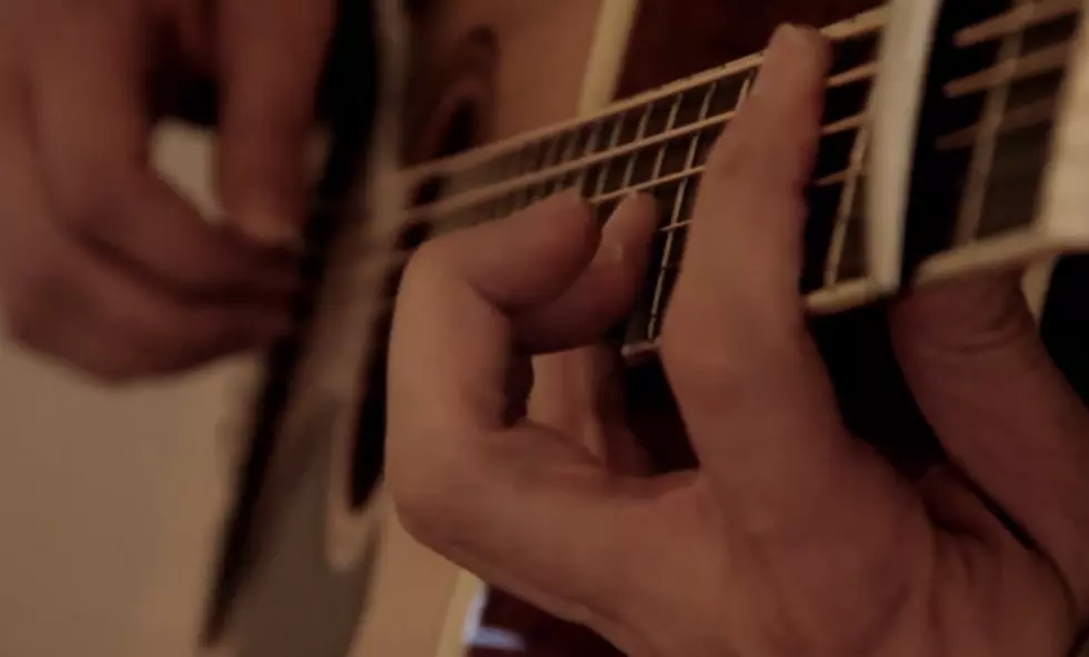 Impressive Acoustic Rendition Of The “Back To The Future” Theme Song [Video]