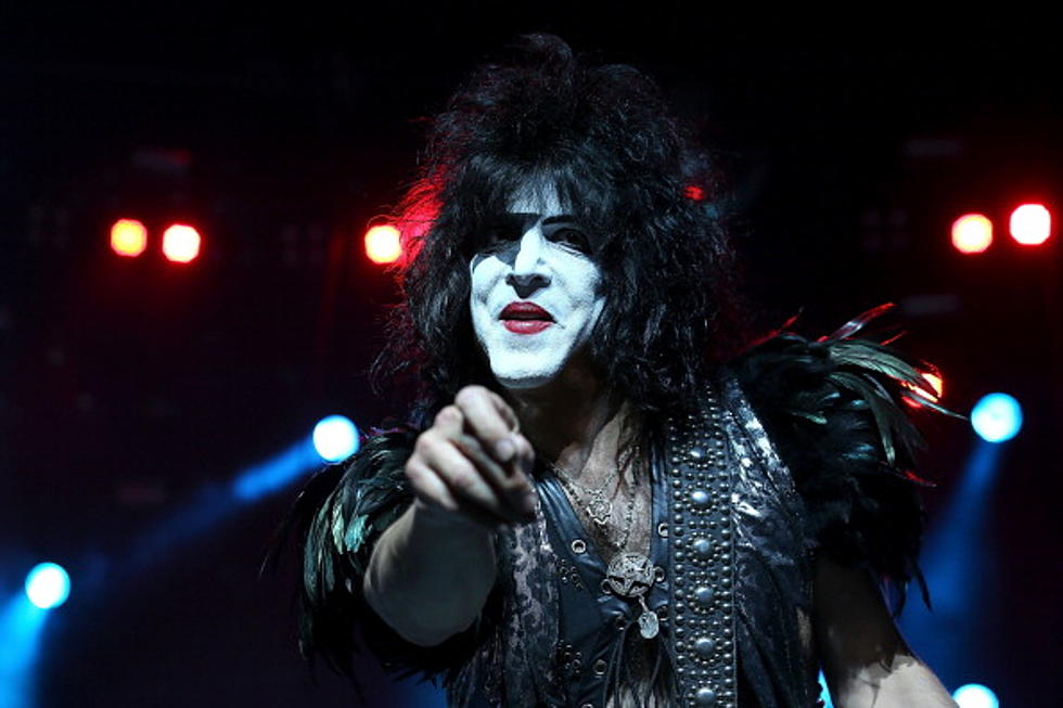 Paul Stanley Of KISS Reads His Reddit AMA Answers For Us [Video]