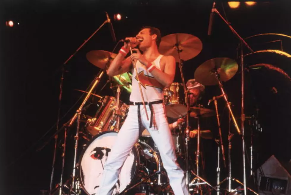Queen's 'We Are The Champions' With Only Freddie Mercury's Vocals