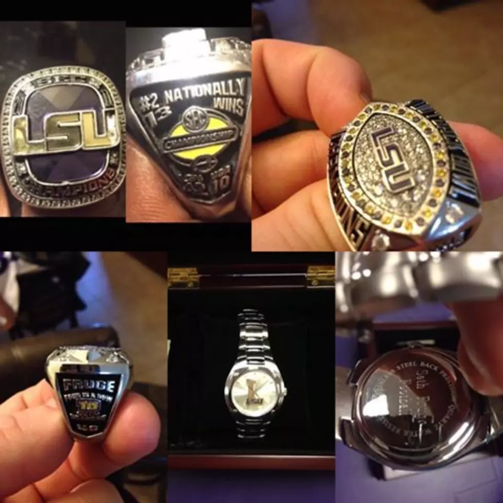 Former LSU Football Player Turns To Facebook After Championship Rings + More Stolen