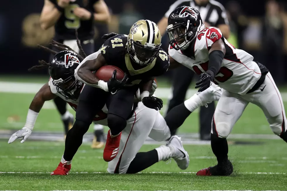 Alvin Kamara Makes Good On ‘GoFundMe’ For Fine + Charity After ‘The Grinch’ Stole Christmas