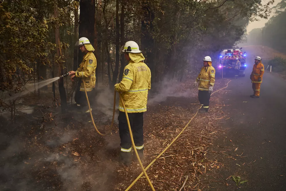 US Sends Veteran Firefighters to Battle Australia Wildfires