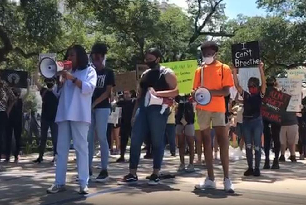 UL Lafayette President Applauds Students Following Protest Rally