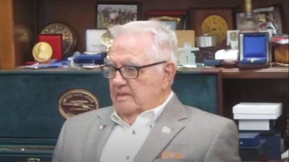 Former Lafayette Mayor Dud Lastrapes Dies at 94