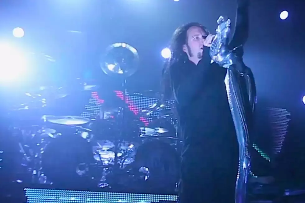 Korn, &#8216;Way Too Far&#8217; Live in New York City &#8211; Exclusive Video Premiere