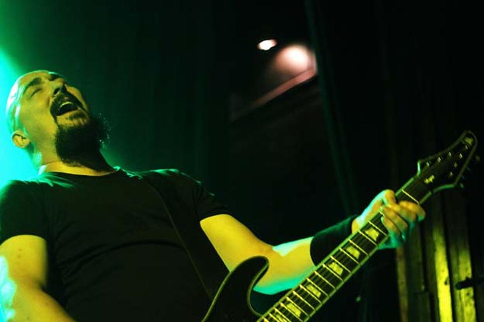 Paradise Lost Guitarist Talks ‘Tragic Idol,’ Band’s 20-Year History + More