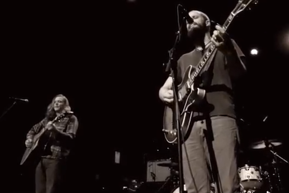 Baroness’ John Baizley and Pete Adams Perform ‘Foolsong’ Live – Exclusive Video Premiere
