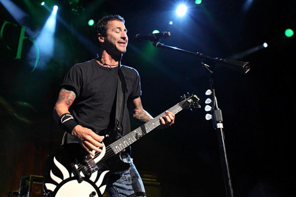First Sully Erna Photos From &#8216;Army of the Damned&#8217; Surface