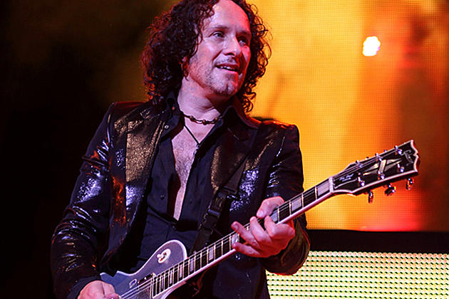 Vivian Campbell Calls $2,000 Spent for Wig He Doesn&#8217;t Wear a Cancer Life Lesson