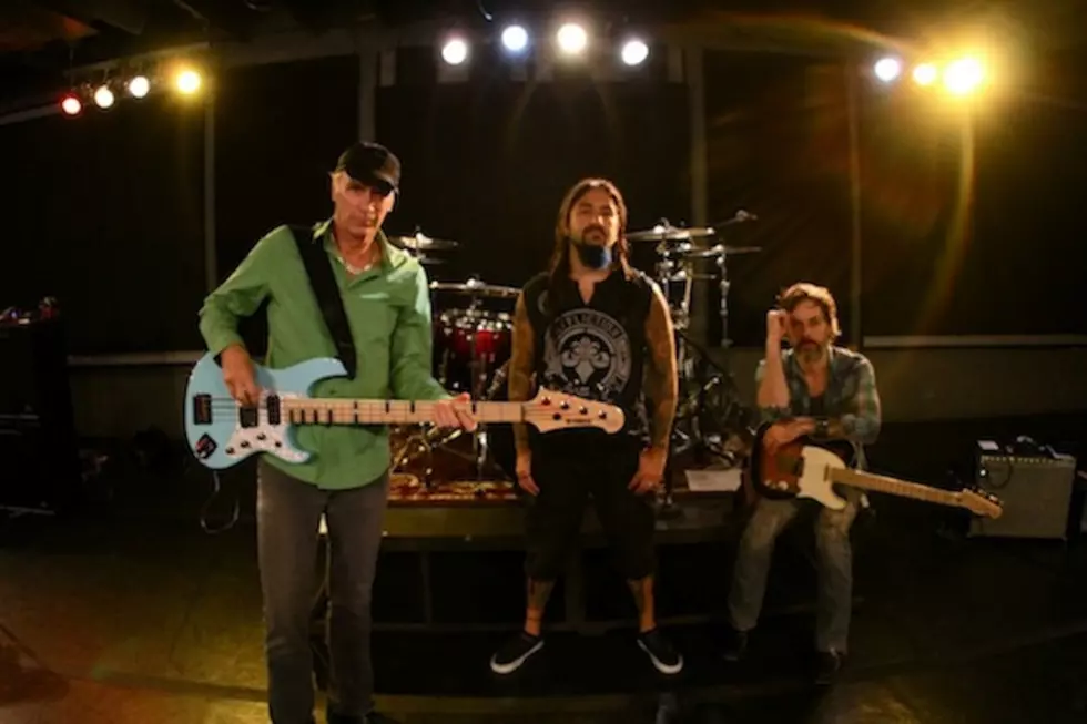 The Winery Dogs Discuss Formation of Band, Debut Album + More