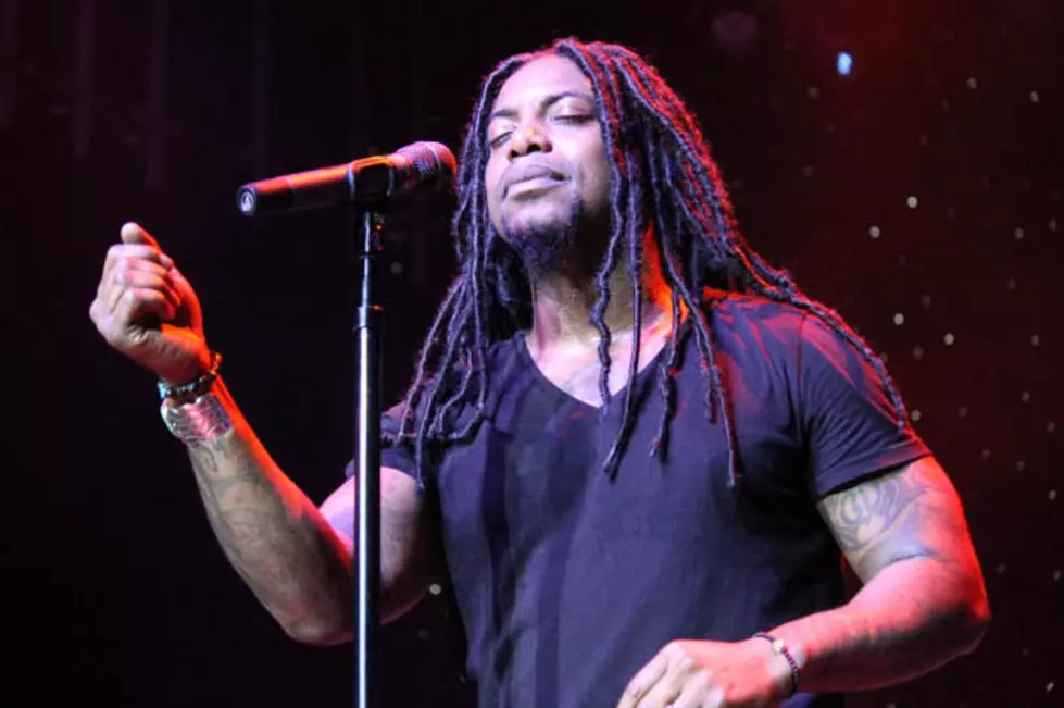 Sevendust&#8217;s Lajon Witherspoon Discusses &#8216;Time Travelers &#038; Bonfires,&#8217; Acoustic Shows + More