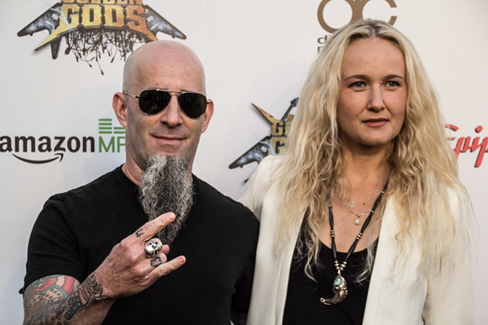 Scott Ian + Pearl Aday Talk New Anthrax Music, Corey Taylor Roast + Joining Mother Superior