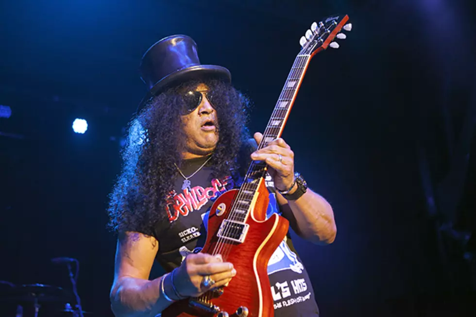 Slash Sets ‘World on Fire’ With Myles Kennedy + The Conspirators in New Hampshire