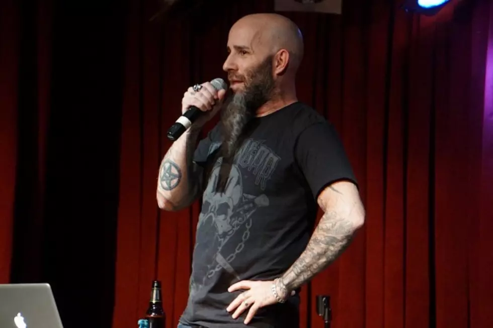 Anthrax&#8217;s Scott Ian Pulls Back the Curtain During &#8216;Speaking Words&#8217; Performance in L.A.