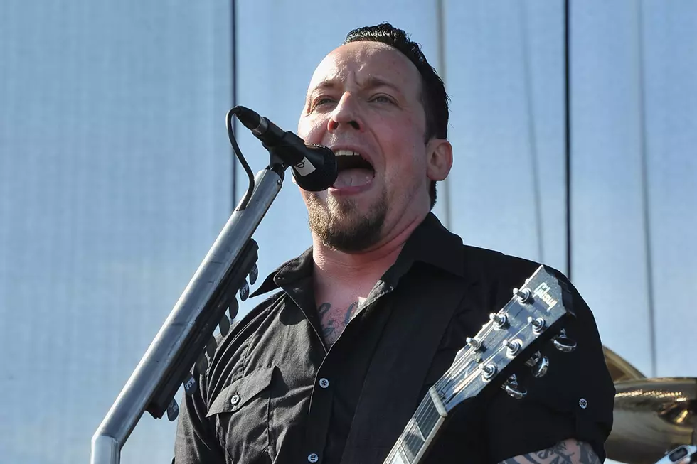 Volbeat’s Michael Poulsen Crowd Surfs to Give Away T-Shirt to Young Fan