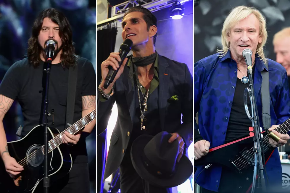 Foo Fighters Welcome Perry Farrell + Joe Walsh at L.A. Set