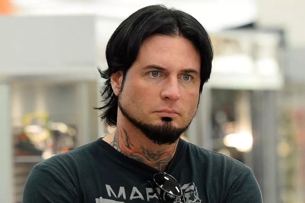Five Finger Death Punch’s Jason Hook Helps Shine a Spotlight on Session Stars in ‘Hired Gun’ Film
