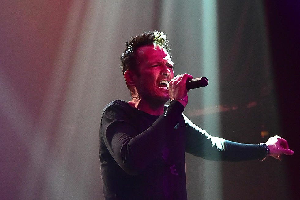 Scott Weiland on Stone Temple Pilots Ousting: 'It's a Shame'