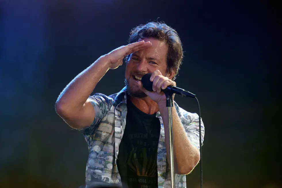 New Pearl Jam Song ‘River Cross’ Featured in Verizon Super Bowl Commercial