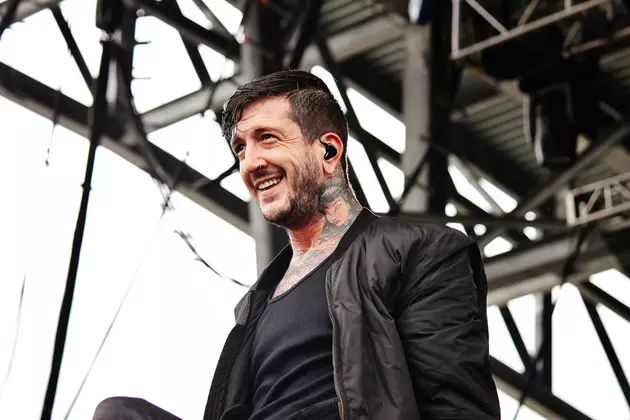 Of Mice &#038; Men&#8217;s Austin Carlile: &#8216;You Don&#8217;t &#8216;Get Better&#8217; With Marfan&#8217;s&#8217;
