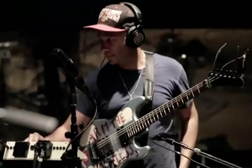 Watch Tom Morello Collaborate With Linkin Park on ‘Drawbar’