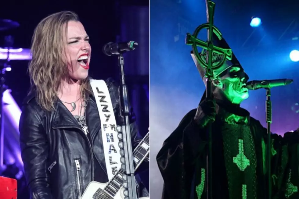Halestorm&#8217;s Lzzy Hale Joins Ghost Onstage As &#8216;Sister Of Sin&#8217; In Nun Outfit