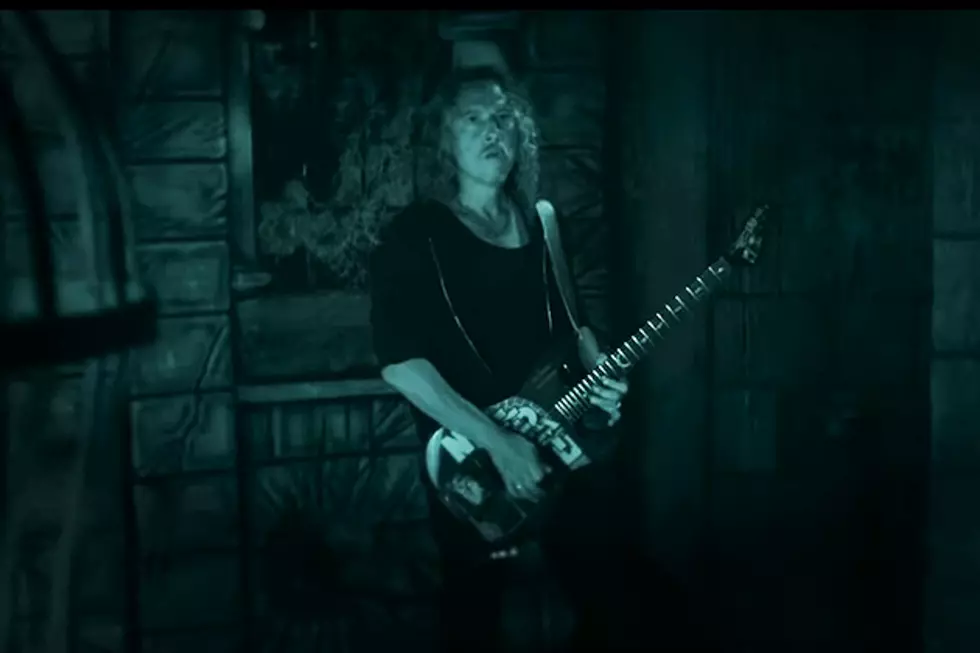 Kirk Hammett Announces Limited Edition Nosferatu-Themed 'Kirk Von Hammet' Guitar